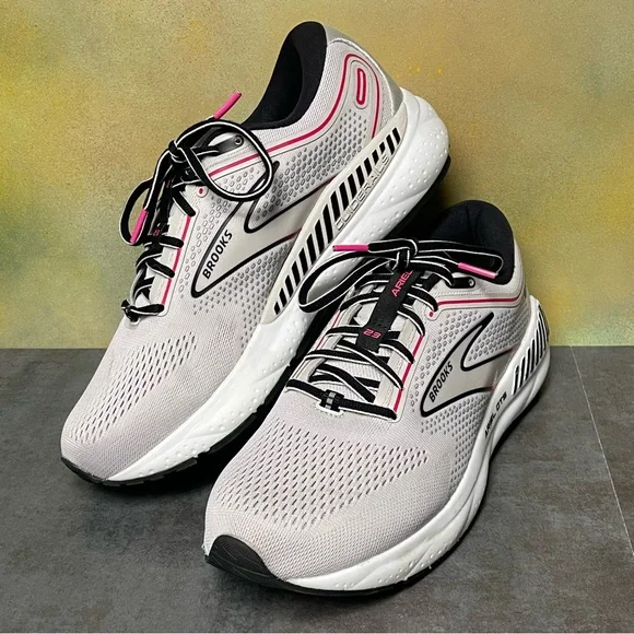 Brooks Ariel GTS 23 Women's Gray/Black/Pink Running Shoes Size 10B - Picture 14 of 16